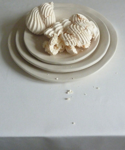 NEBBIA plate in avorio